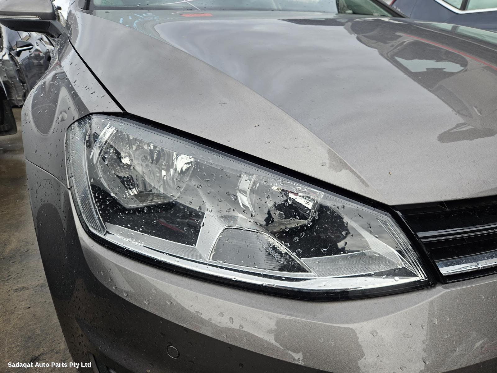 Volkswagen Golf Overflow Bottle