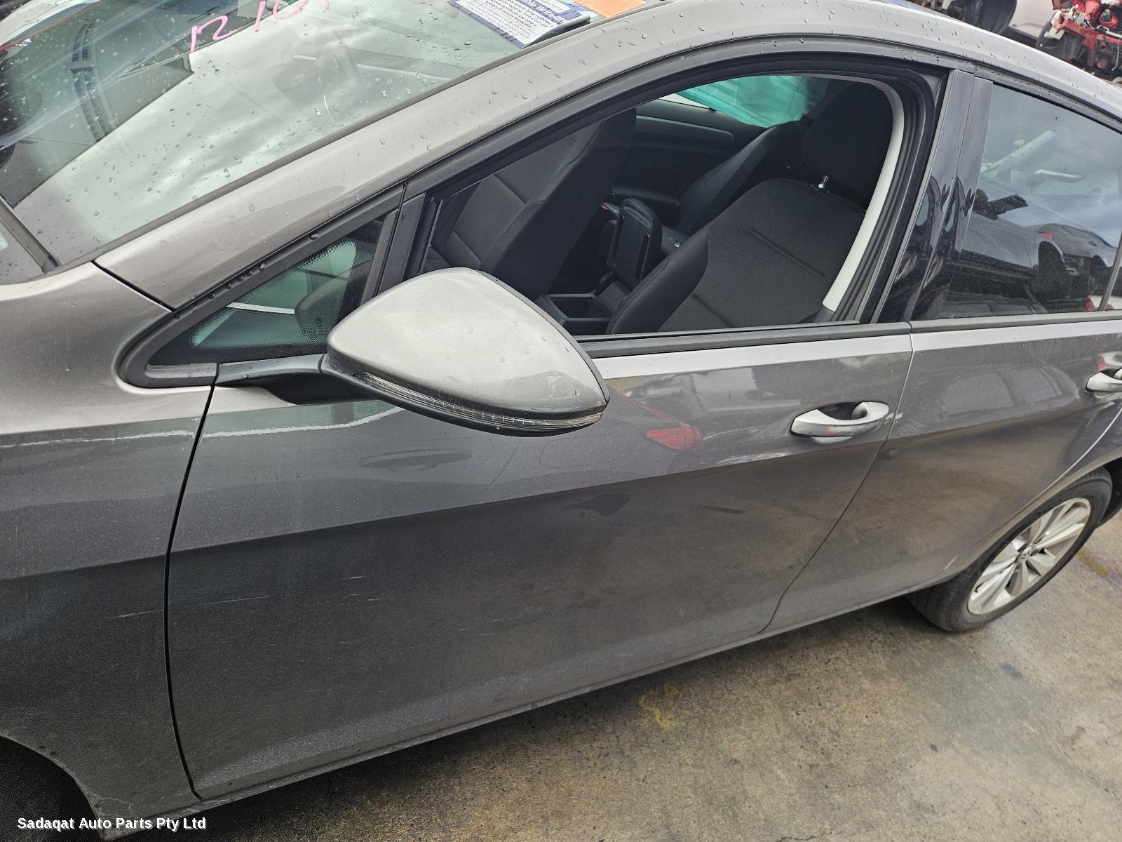 Volkswagen Golf Overflow Bottle