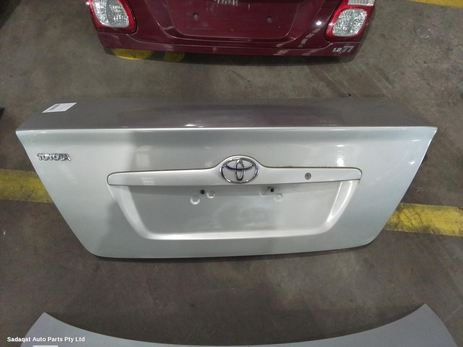 Toyota Corolla Bootlid/tailgate