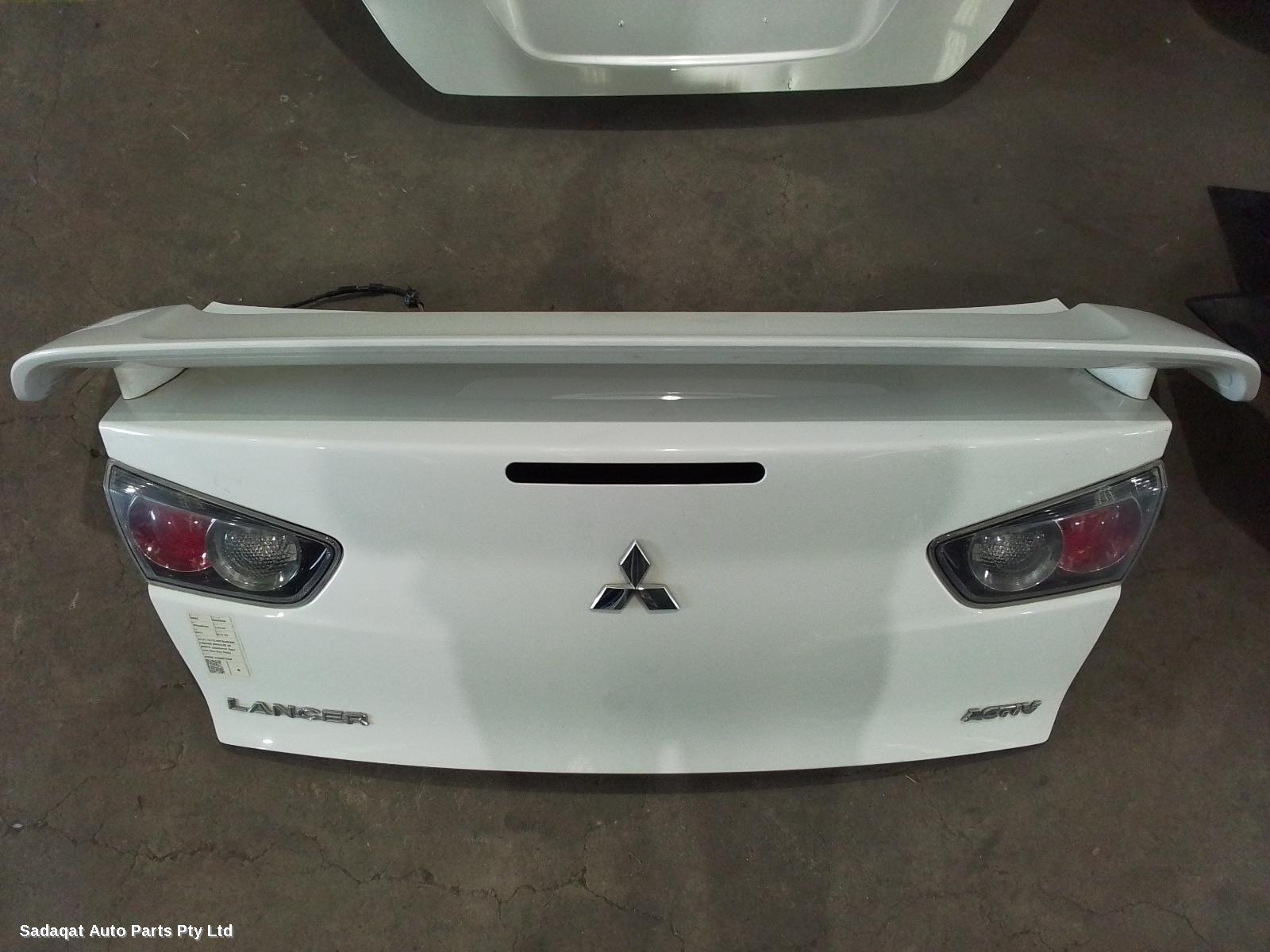 Mitsubishi Lancer Bootlid/tailgate