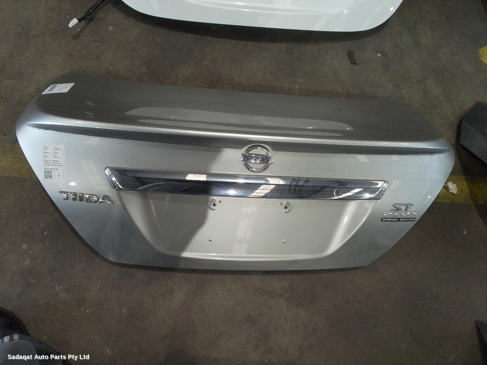 Nissan Tiida Bootlid/tailgate