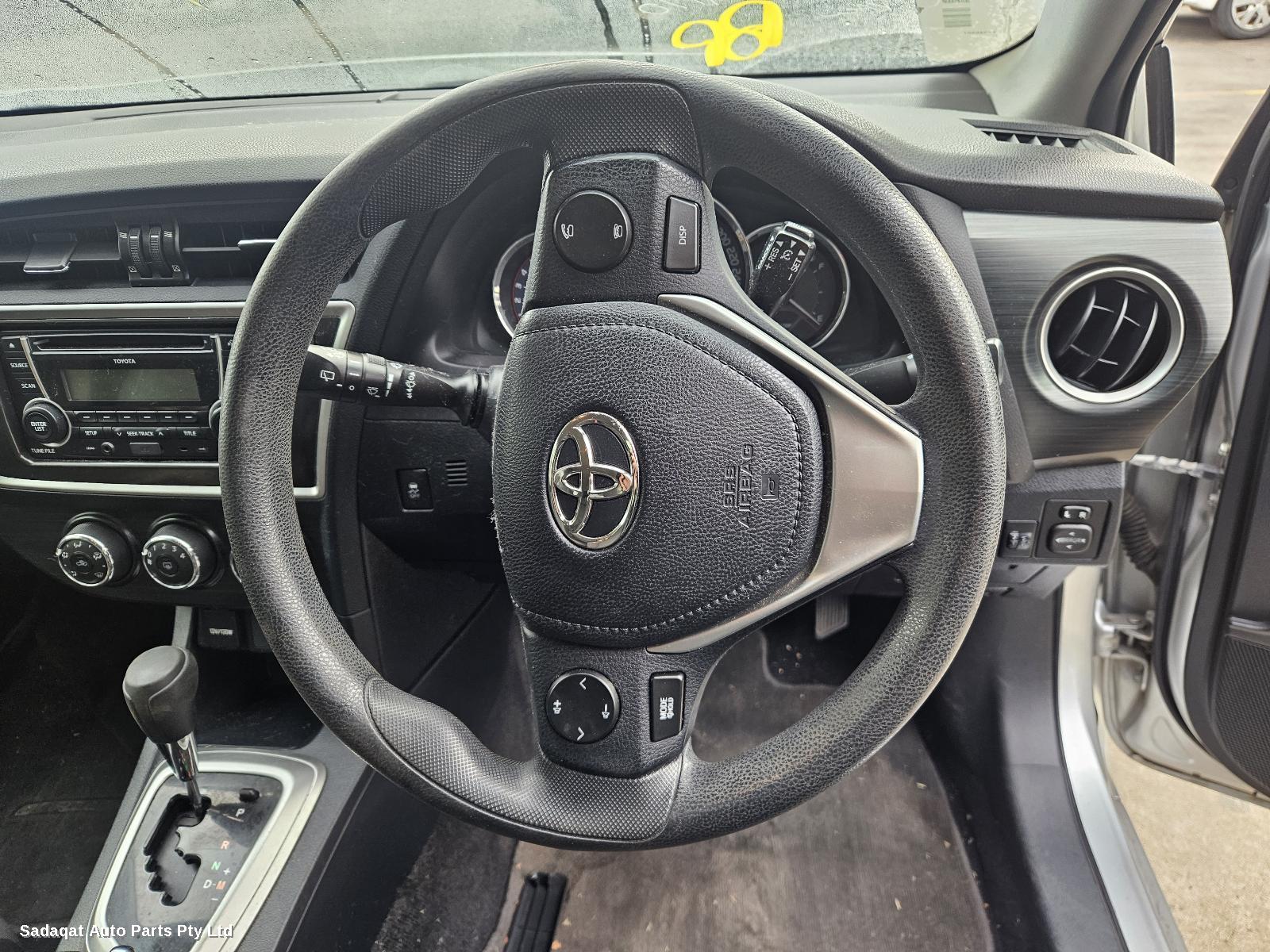 Toyota Corolla Right Headlamp