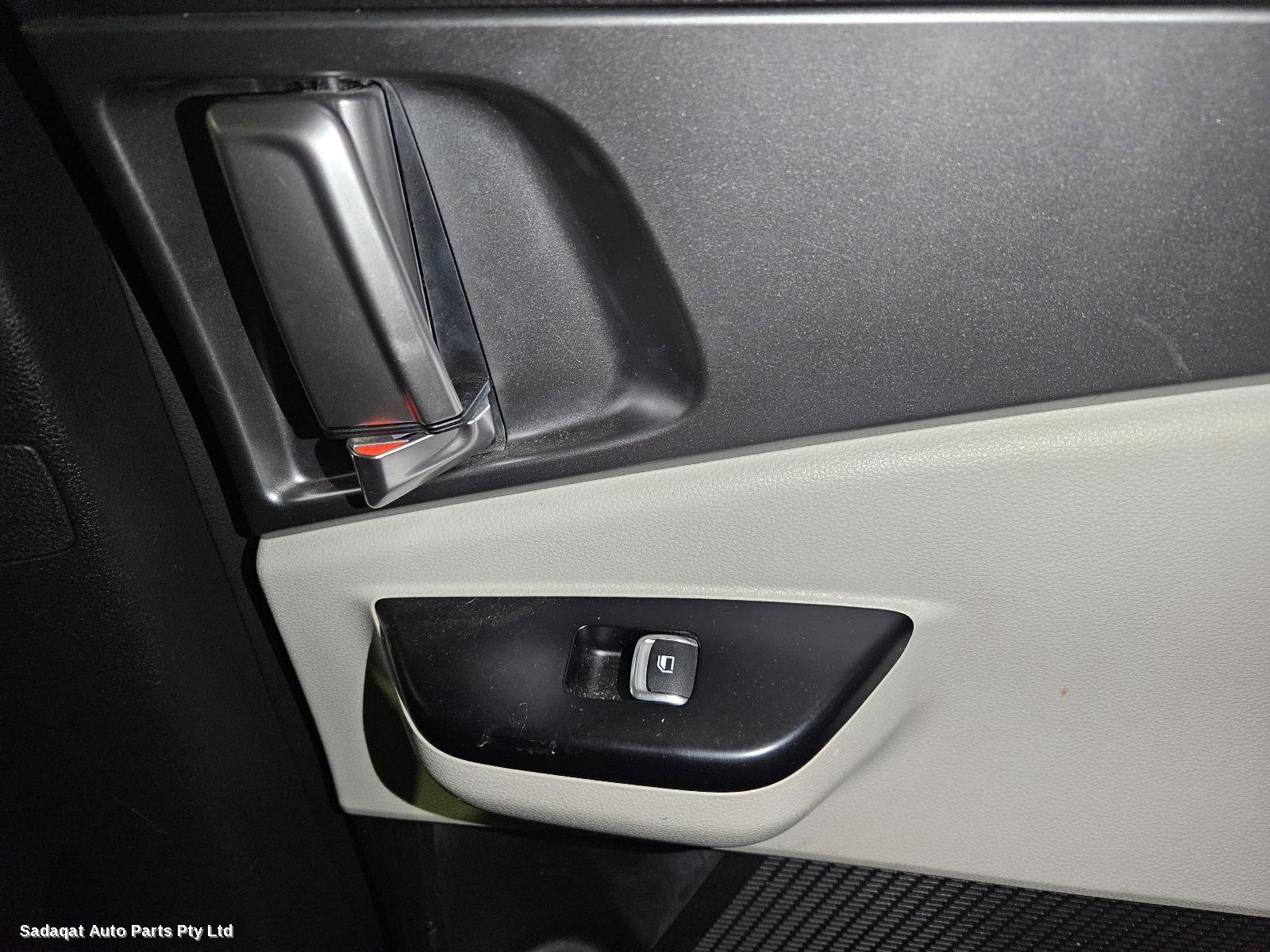 Kia Carnival/grand Carnival 3rd Seat