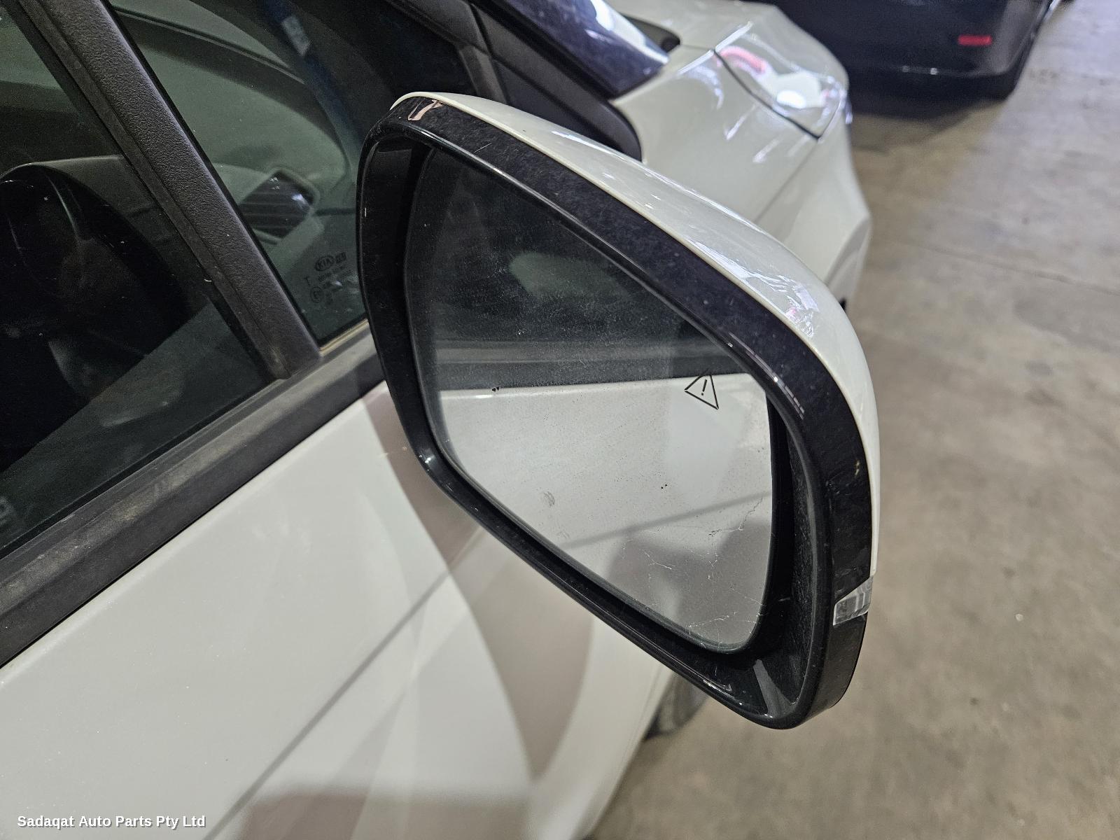 Kia Carnival/grand Carnival 3rd Seat