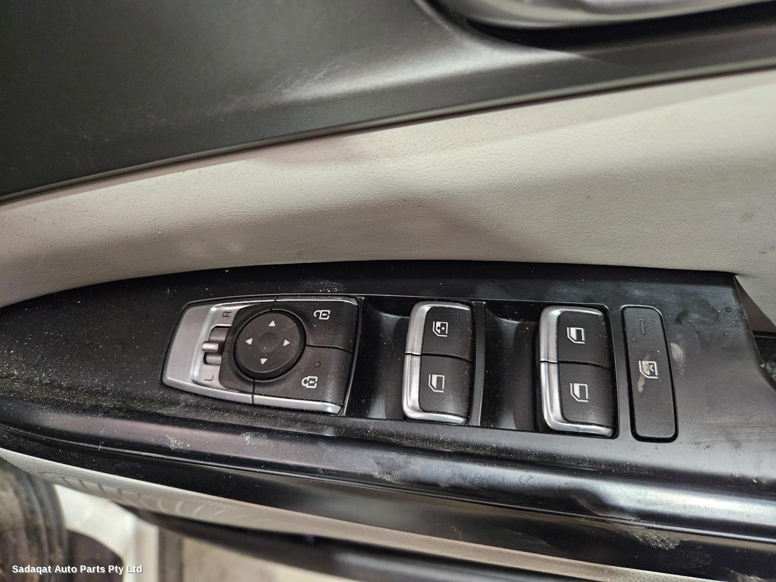 Kia Carnival/grand Carnival 3rd Seat