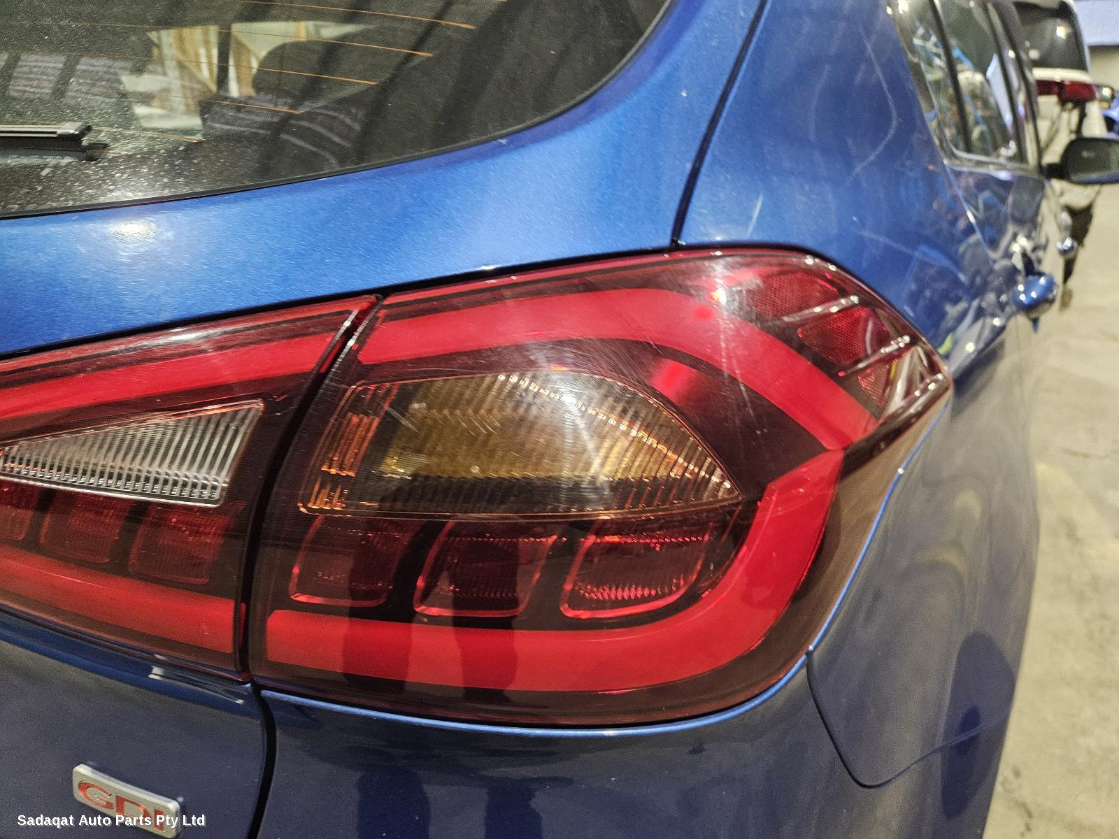 Kia Cerato Hatch Strut