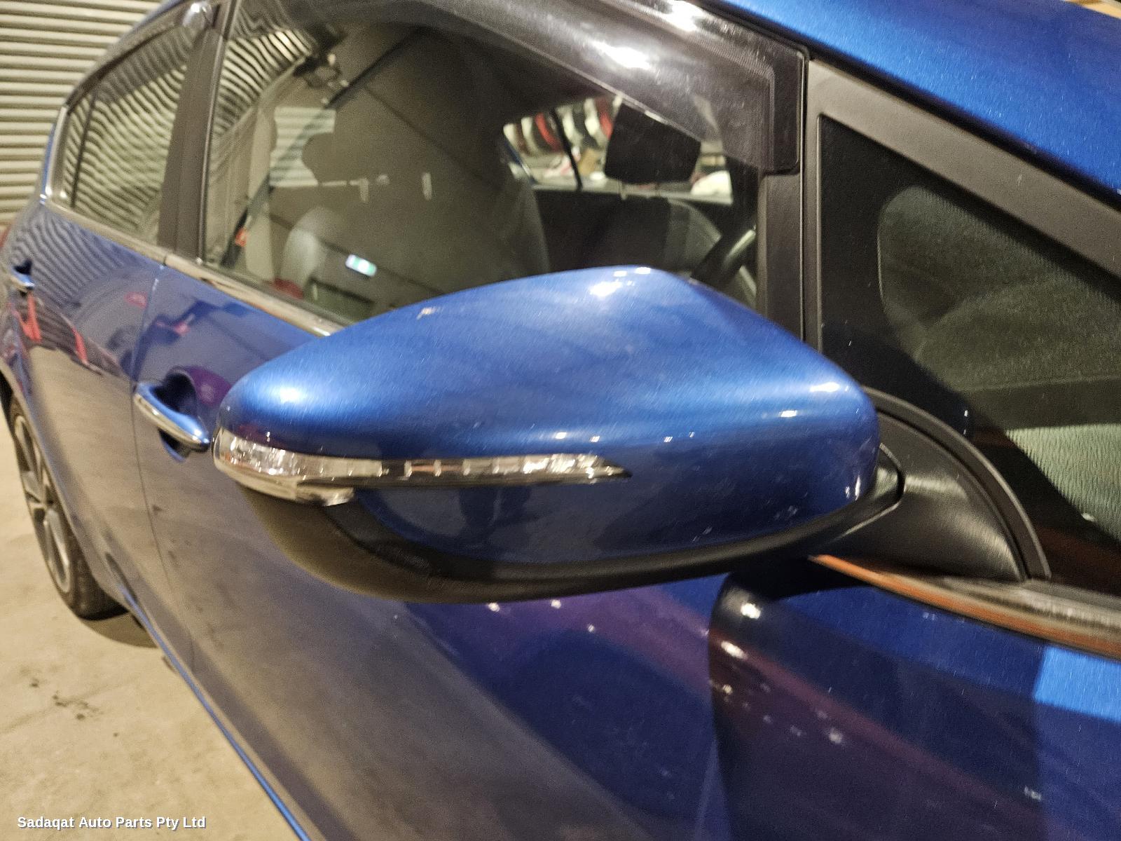 Kia Cerato Hatch Strut