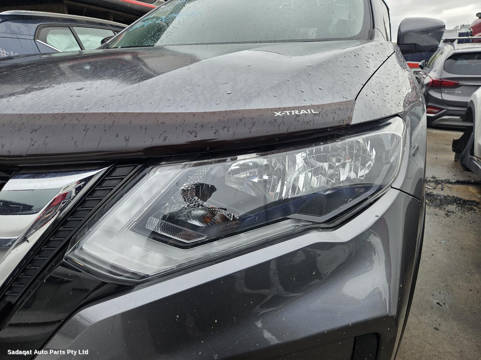 Nissan Xtrail Right Rear Door Window