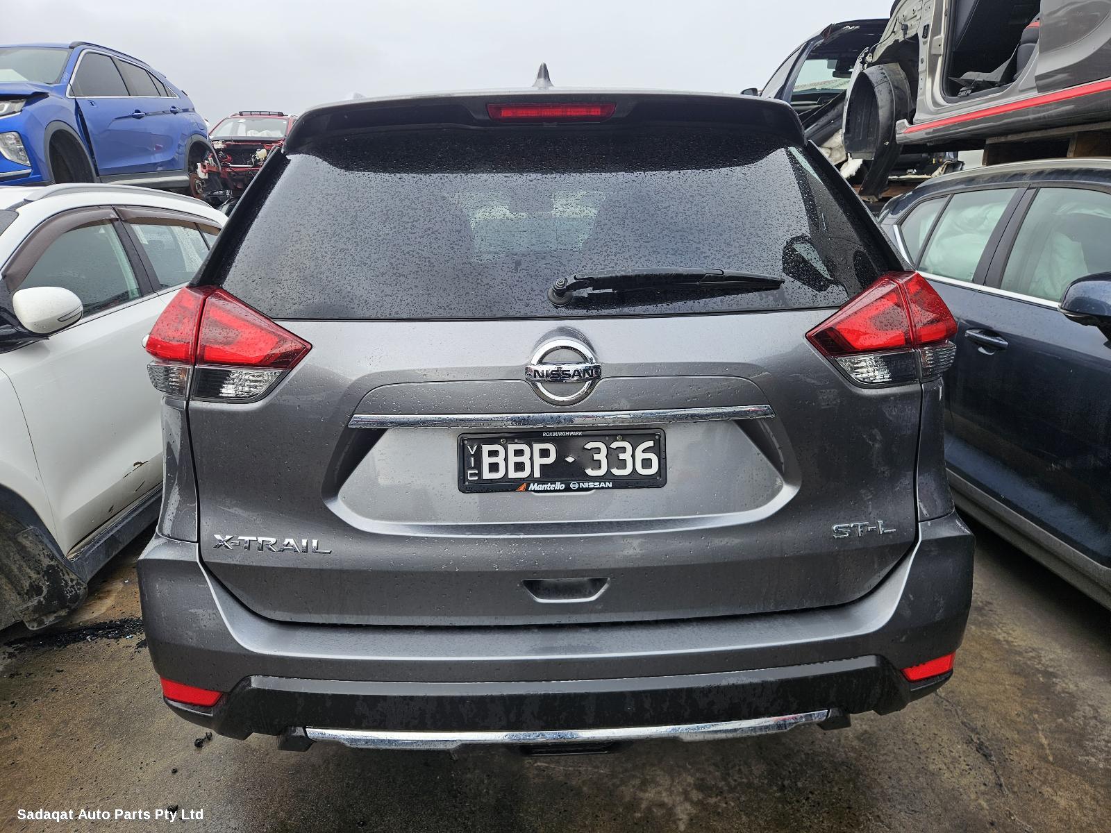 Nissan Xtrail Right Rear Door Window