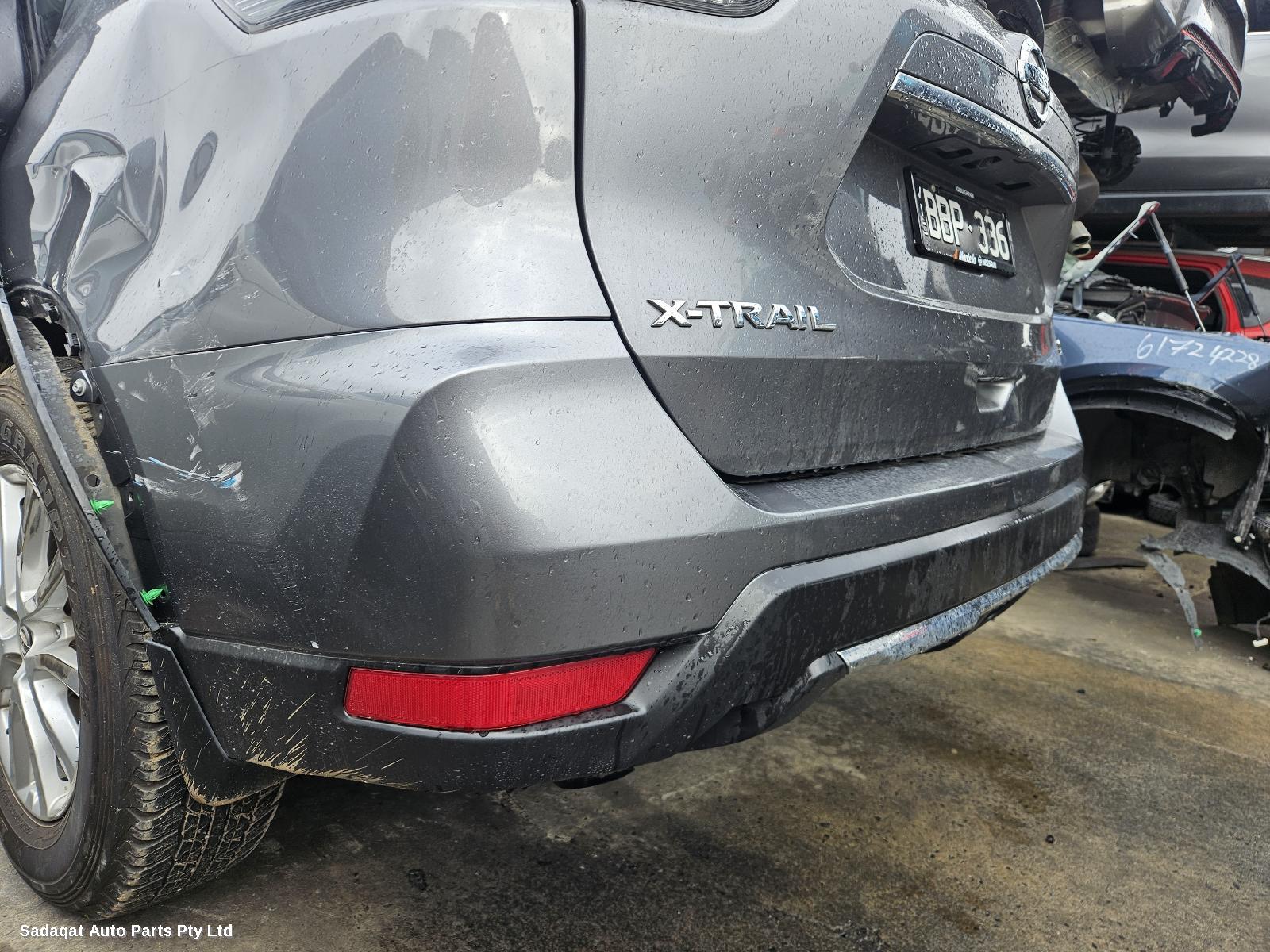 Nissan Xtrail Right Rear Door Window