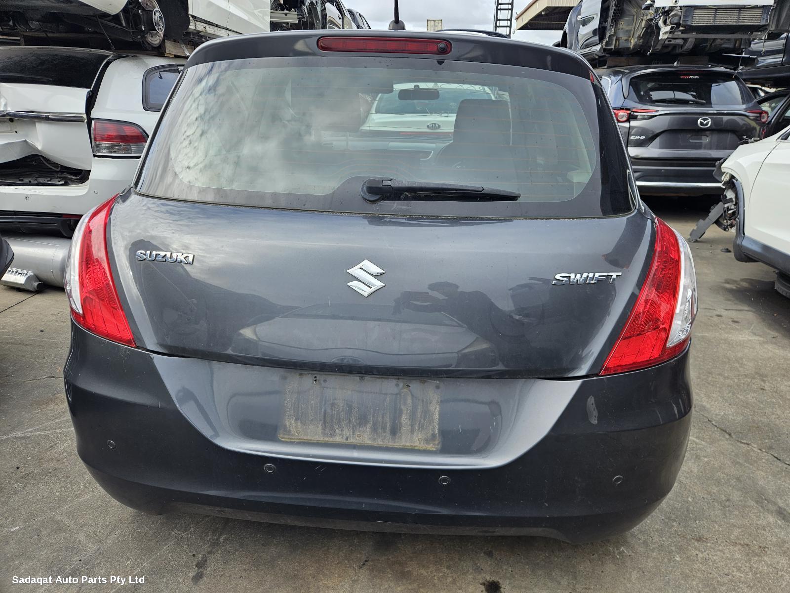 Suzuki Swift Right Guard