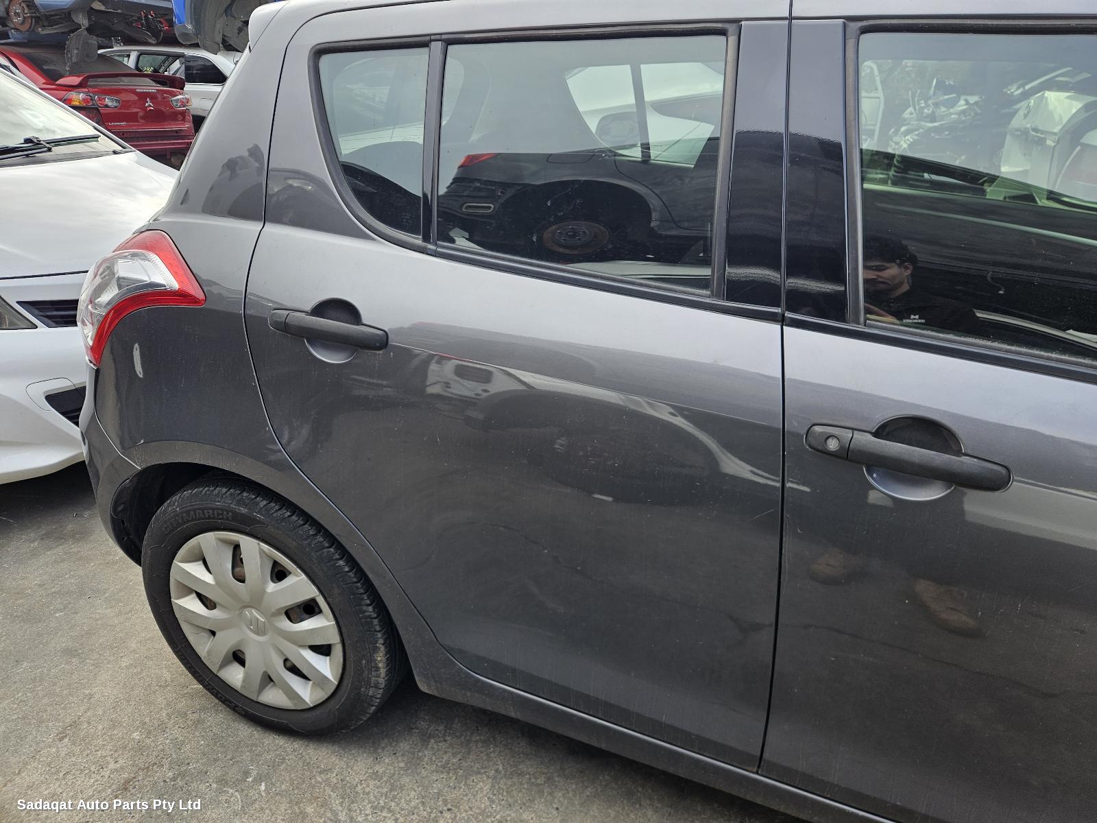 Suzuki Swift Right Guard