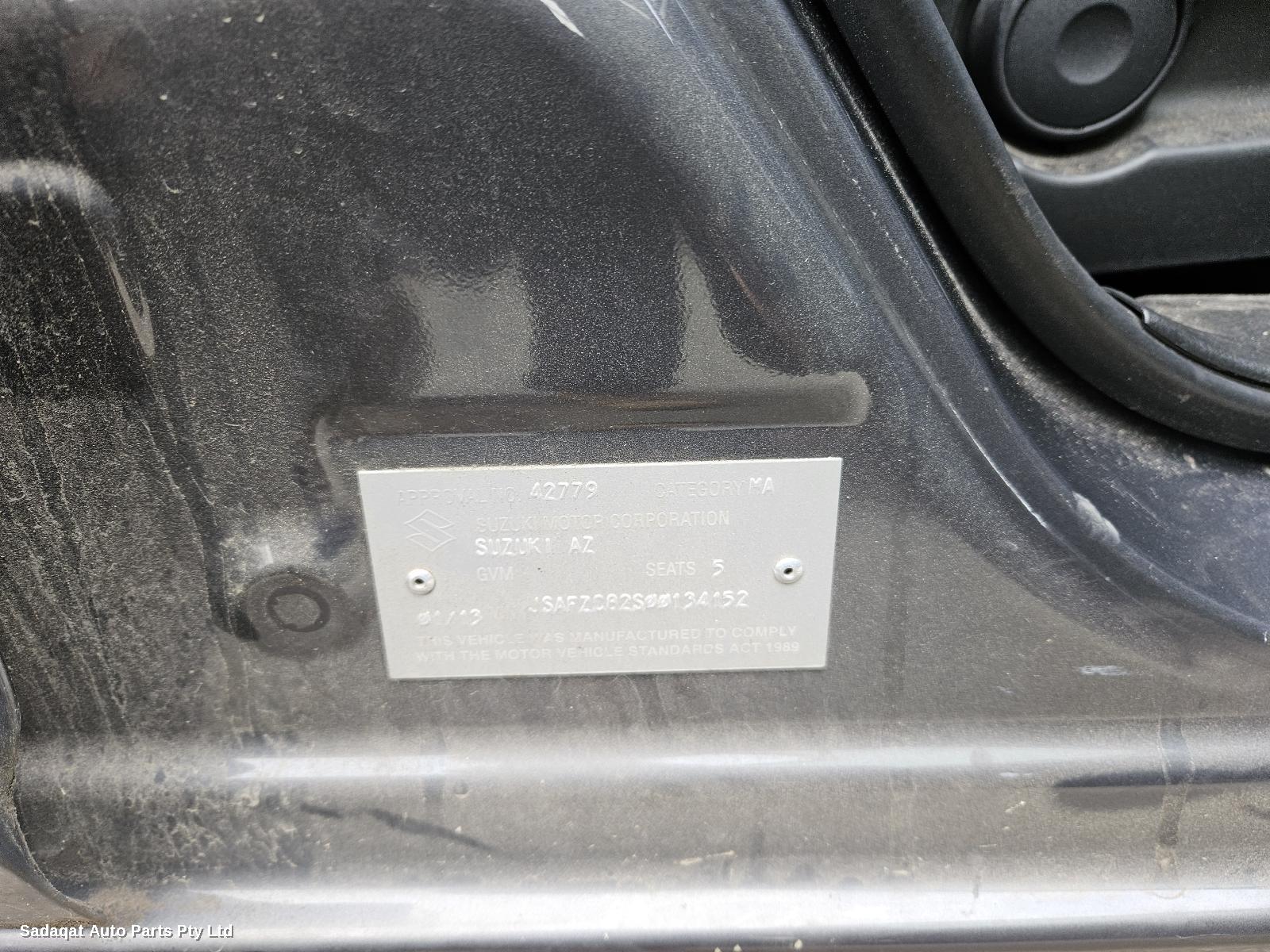 Suzuki Swift Right Guard