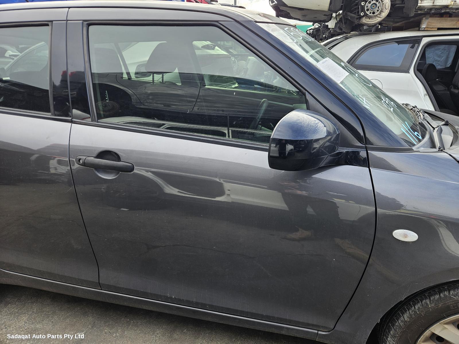 Suzuki Swift Right Guard