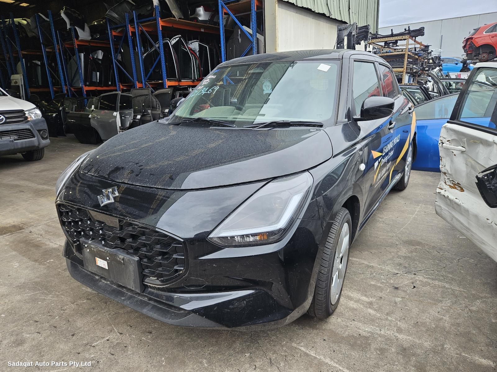 Suzuki Swift Bonnet Lock/support