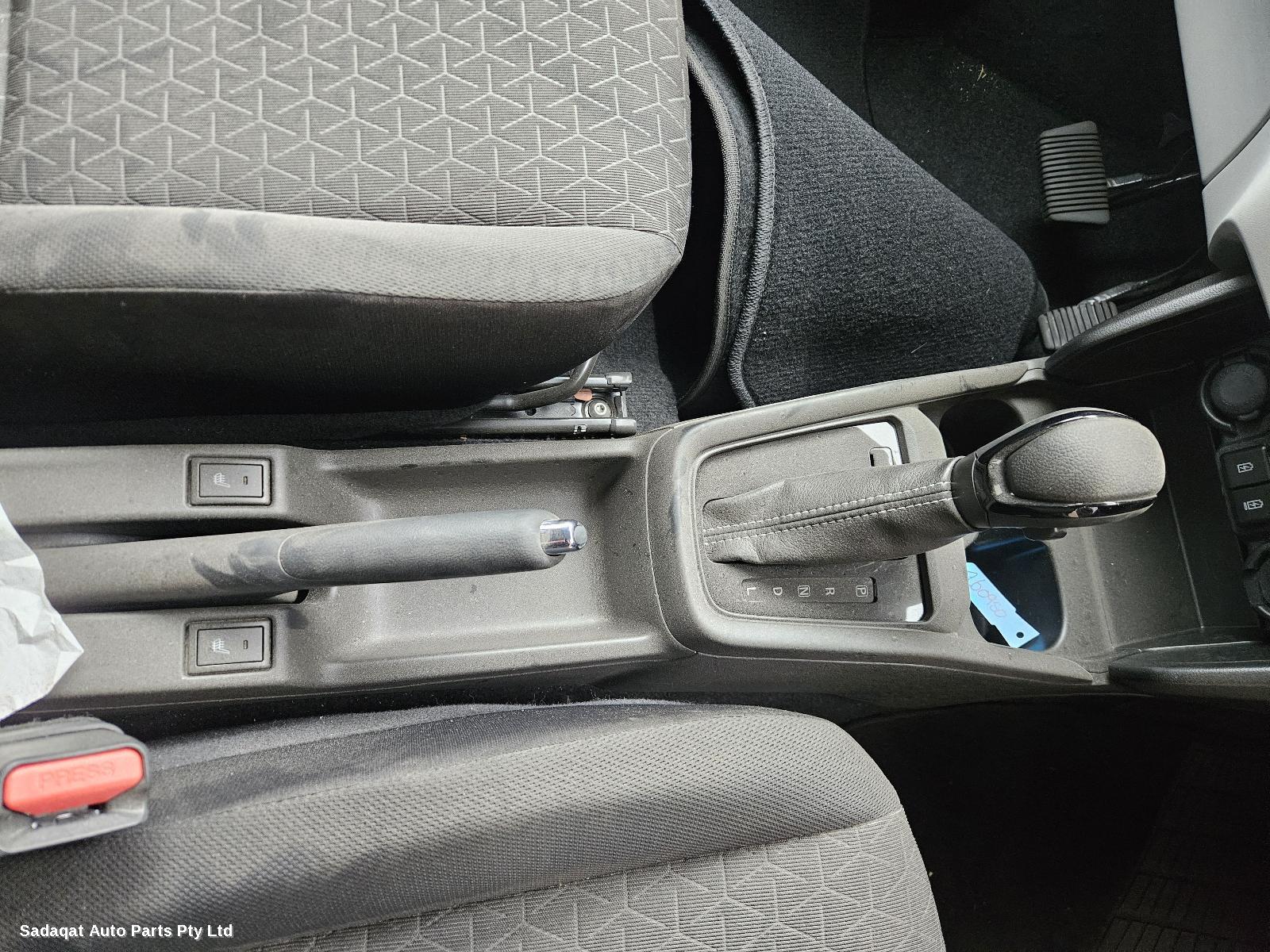 Suzuki Swift Bonnet Lock/support