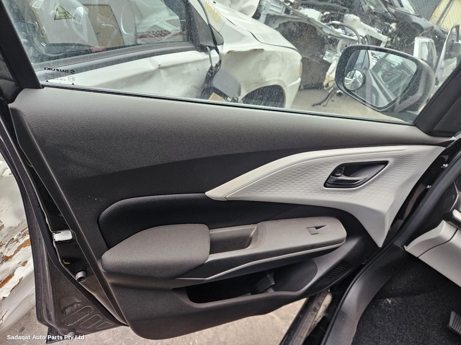 Suzuki Swift Bonnet Lock/support