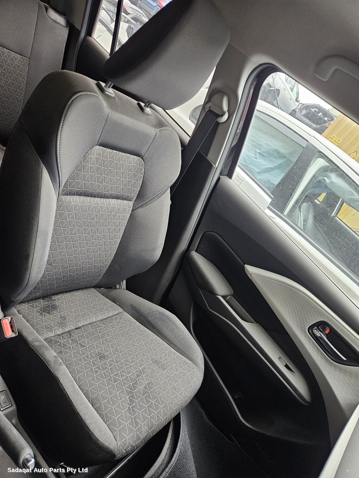 Suzuki Swift Bonnet Lock/support