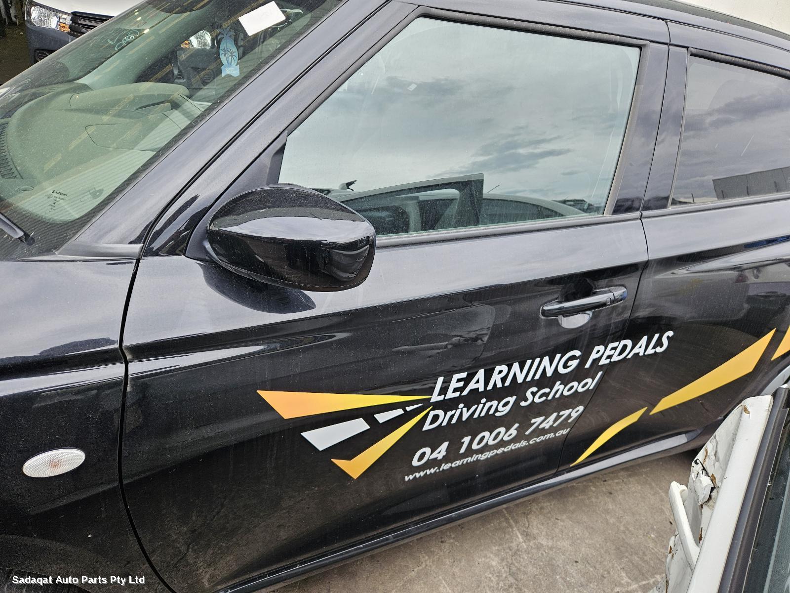 Suzuki Swift Bonnet Lock/support