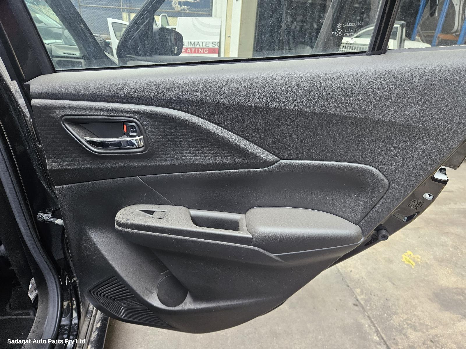 Suzuki Swift Bonnet Lock/support