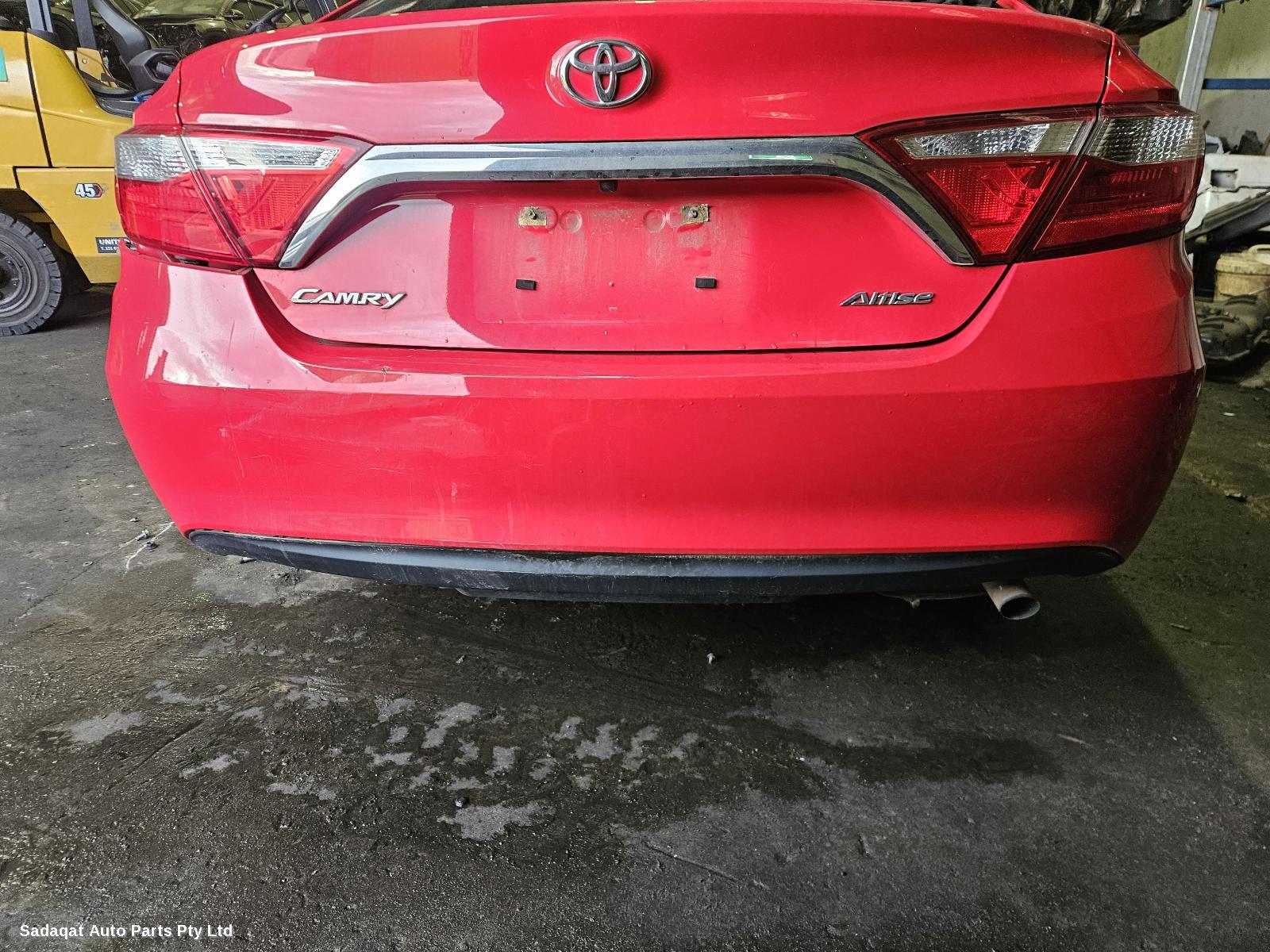 Toyota Camry Side Step/skirt