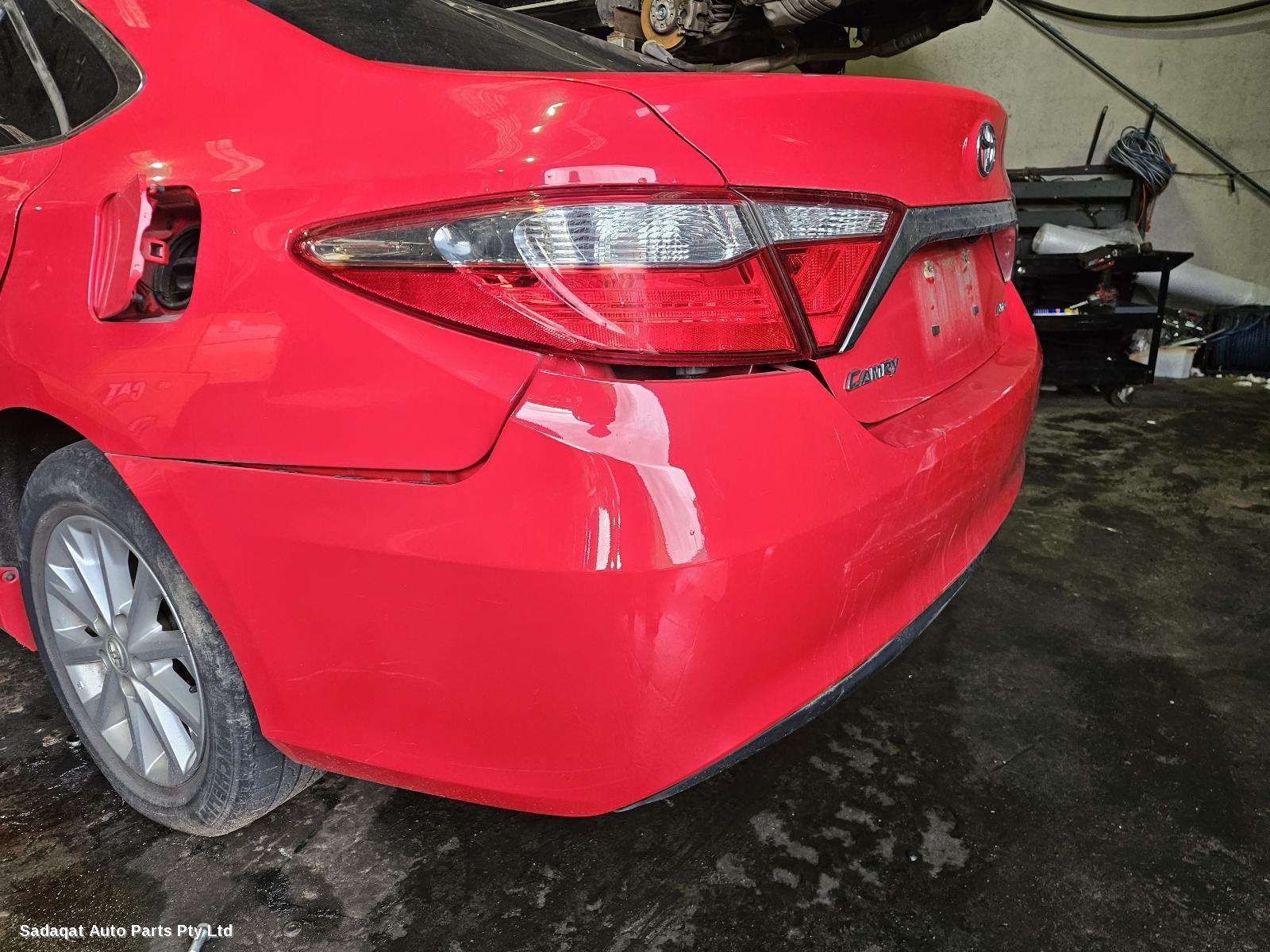 Toyota Camry Side Step/skirt