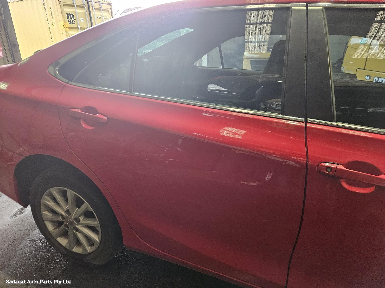 Toyota Camry Side Step/skirt