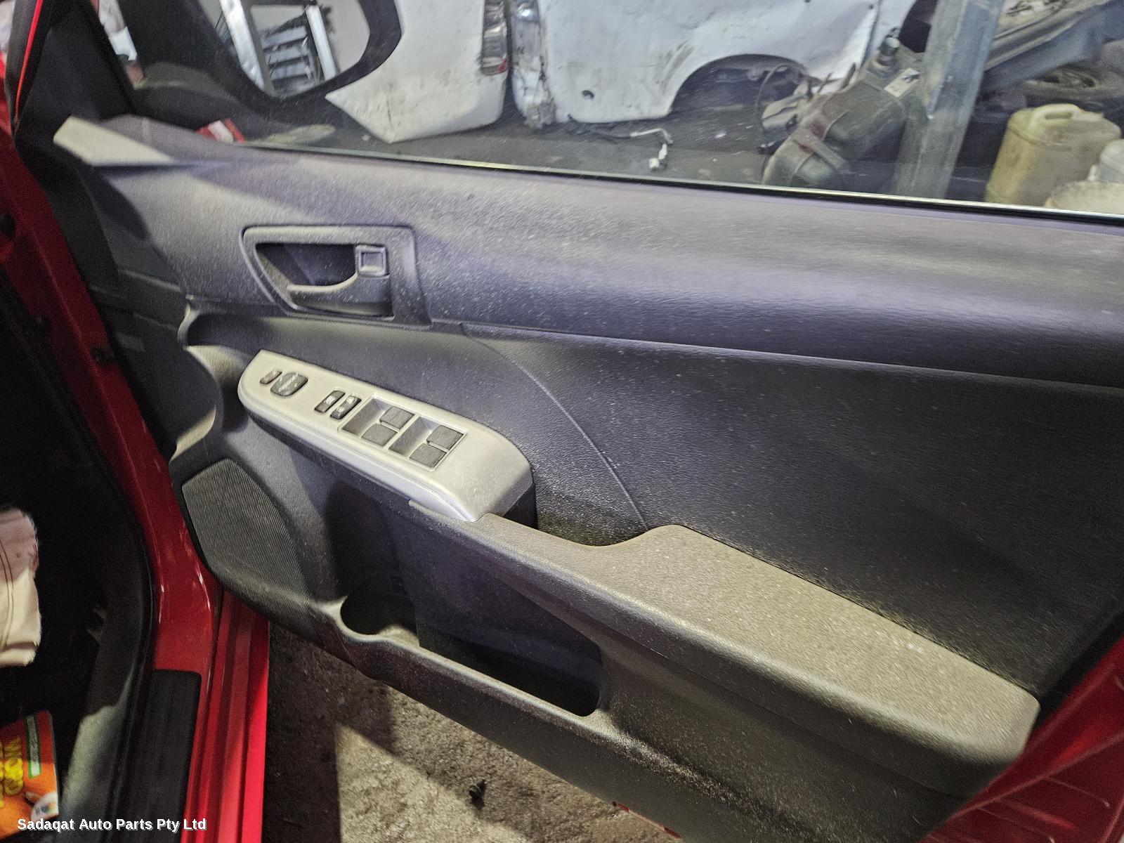 Toyota Camry Side Step/skirt