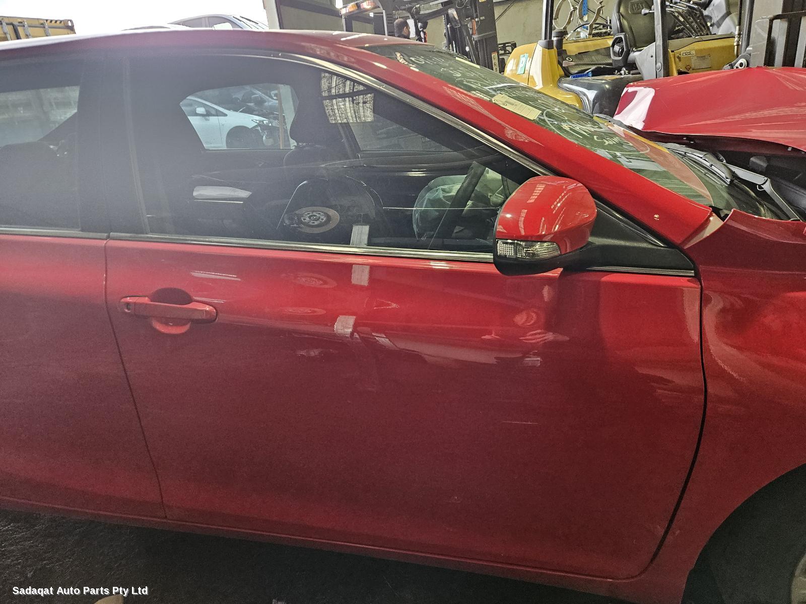 Toyota Camry Side Step/skirt