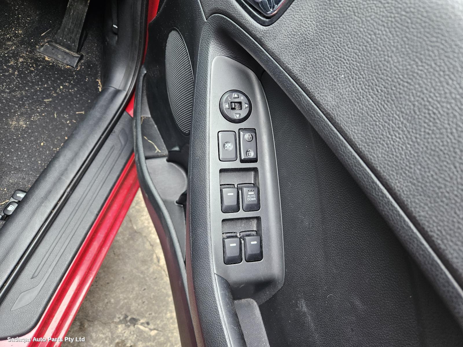 Kia Cerato Bootlid/tailgate