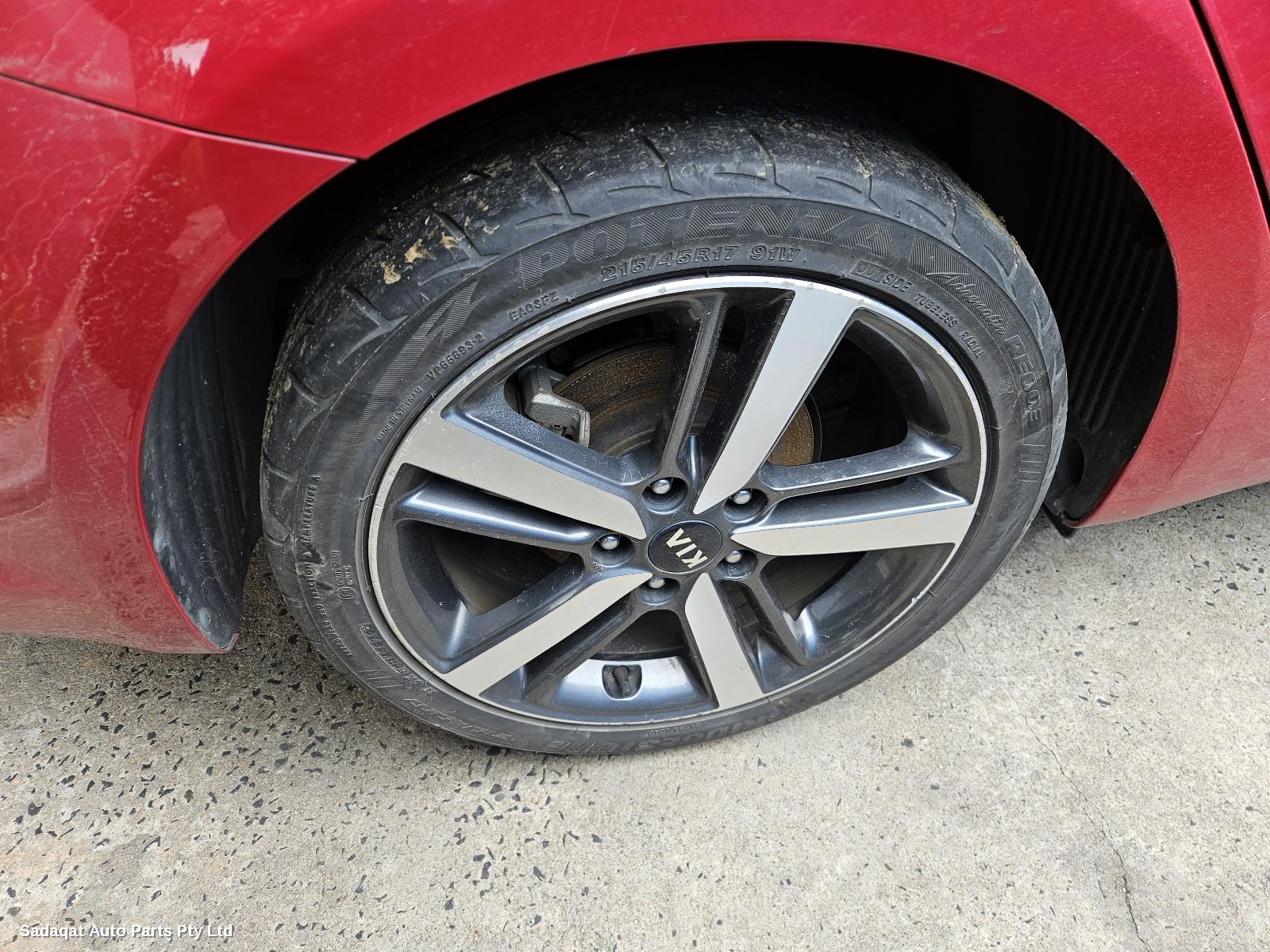 Kia Cerato Bootlid/tailgate