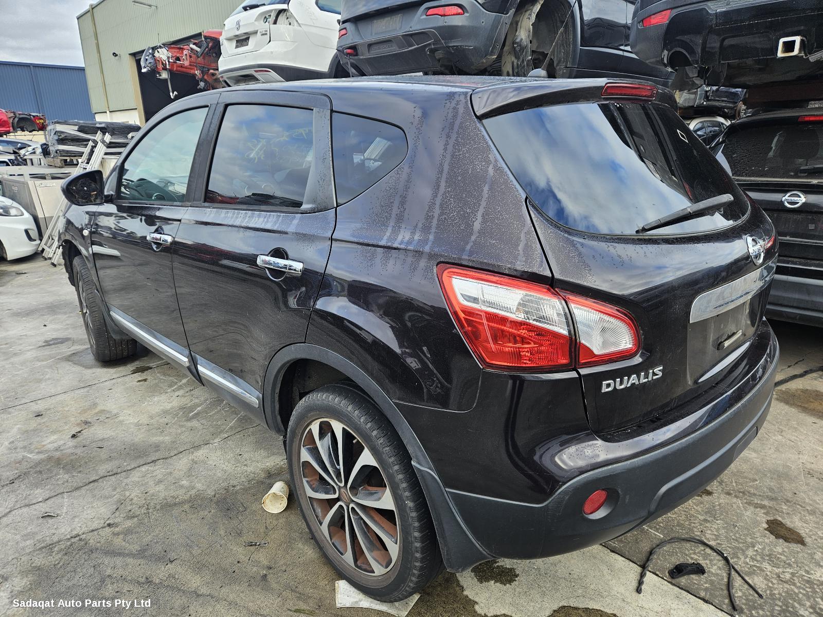 Nissan Dualis F/bar Reinforc/brack