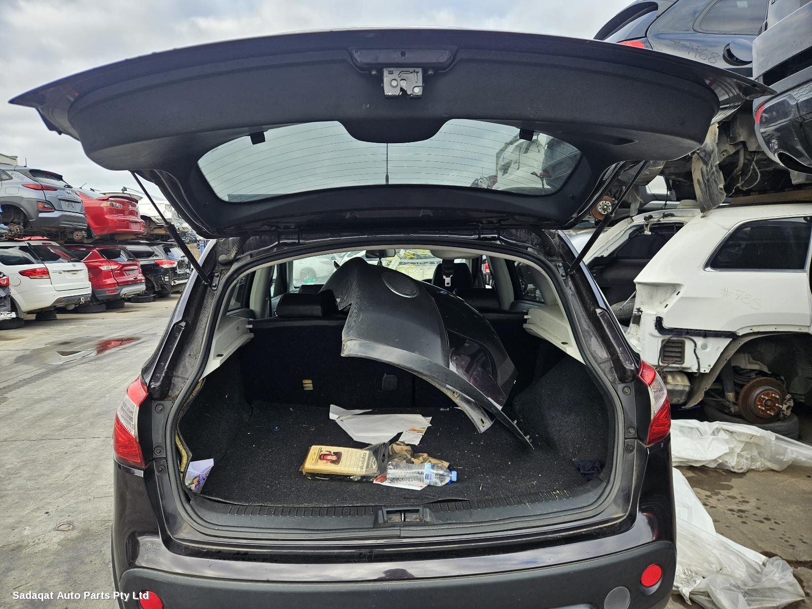 Nissan Dualis F/bar Reinforc/brack