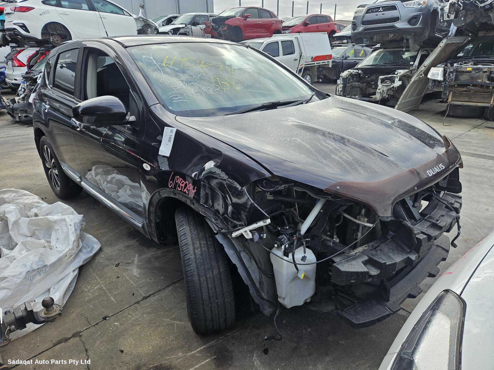 Nissan Dualis F/bar Reinforc/brack