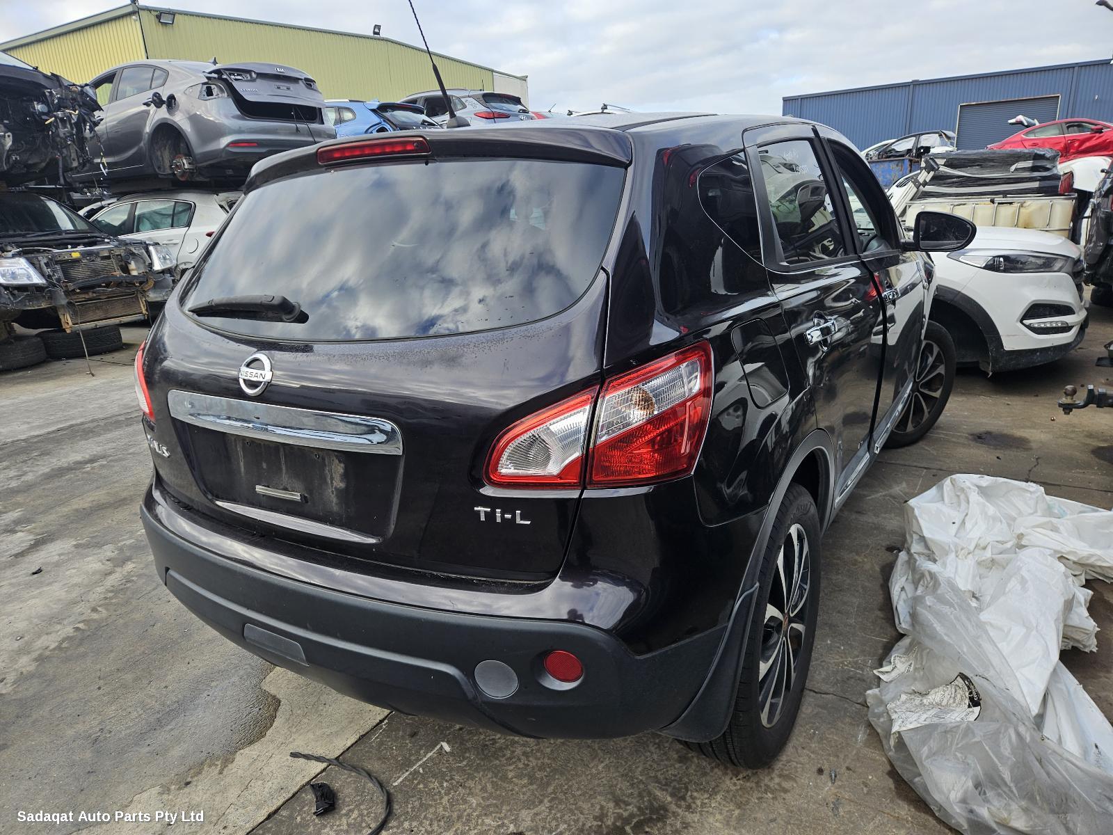 Nissan Dualis F/bar Reinforc/brack