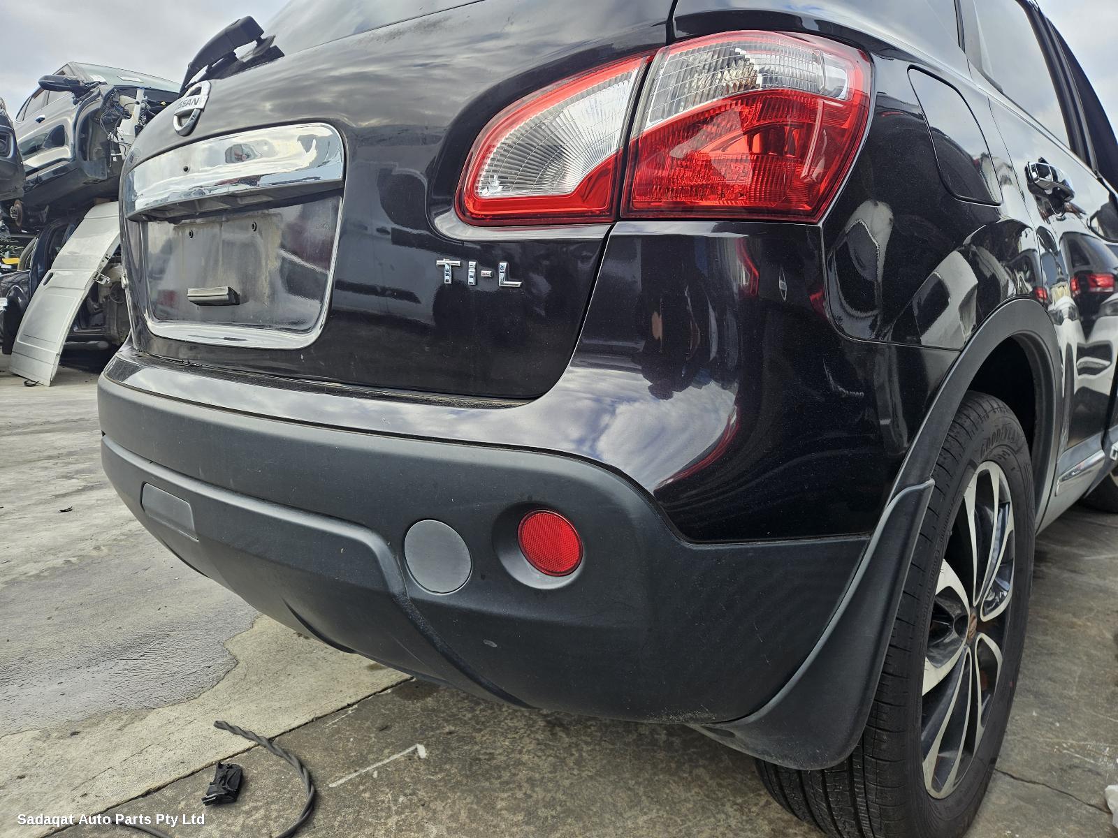 Nissan Dualis F/bar Reinforc/brack