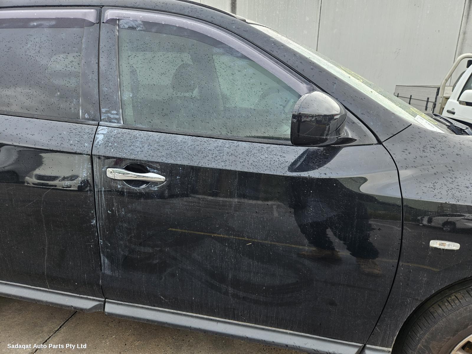 Nissan Pathfinder Rear Bumper