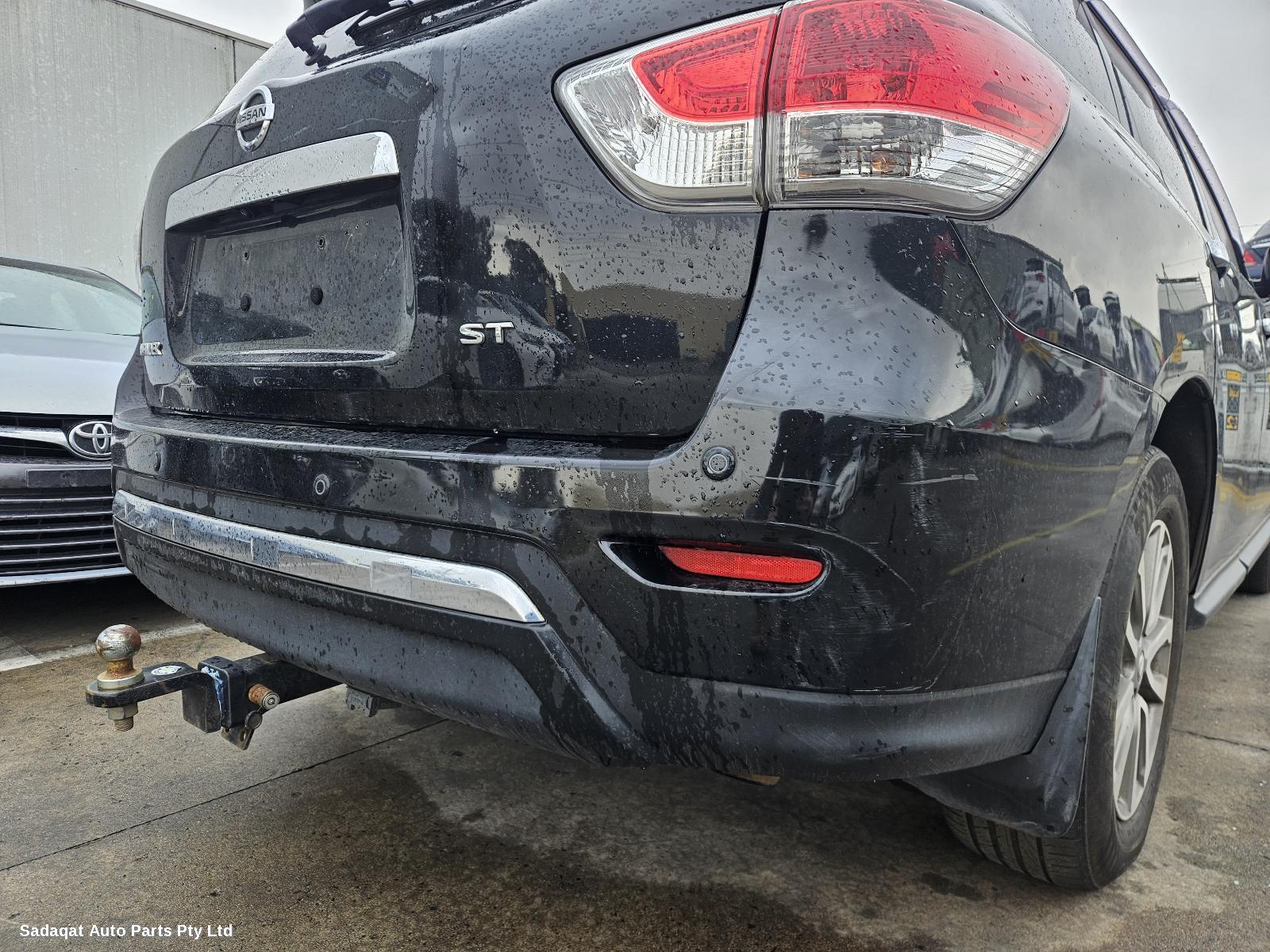 Nissan Pathfinder Rear Bumper
