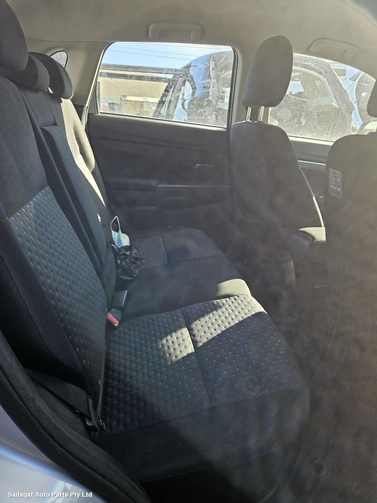 Mitsubishi Asx Left Rear Hub Assembly