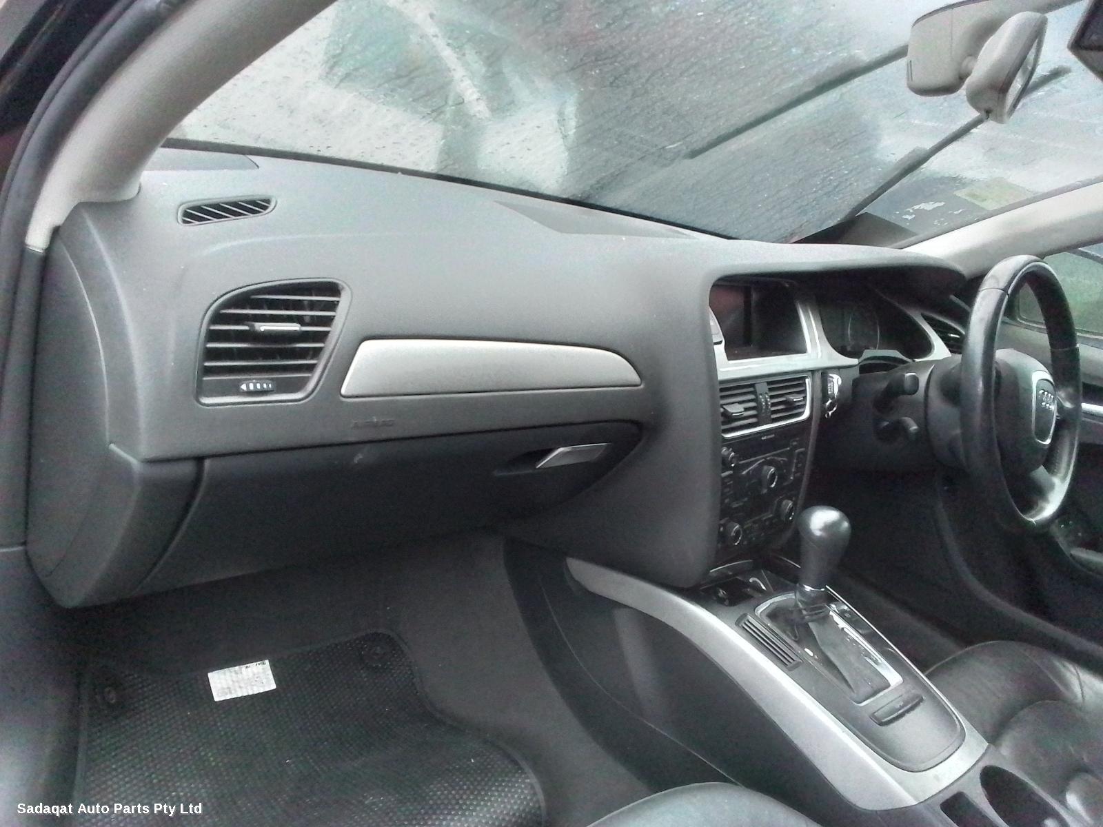 Audi A4 Bootlid/tailgate