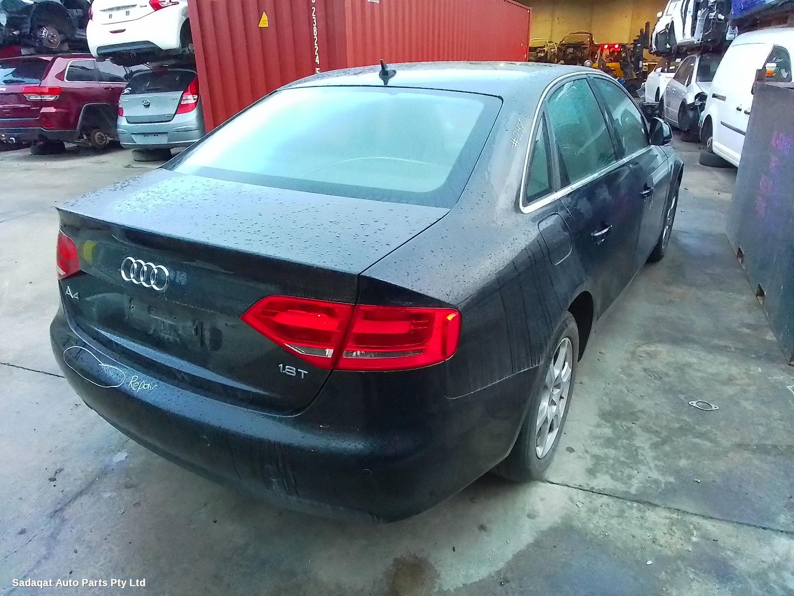 Audi A4 Bootlid/tailgate