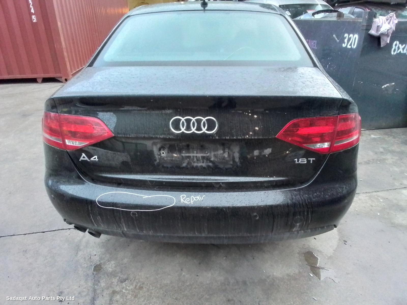 Audi A4 Bootlid/tailgate