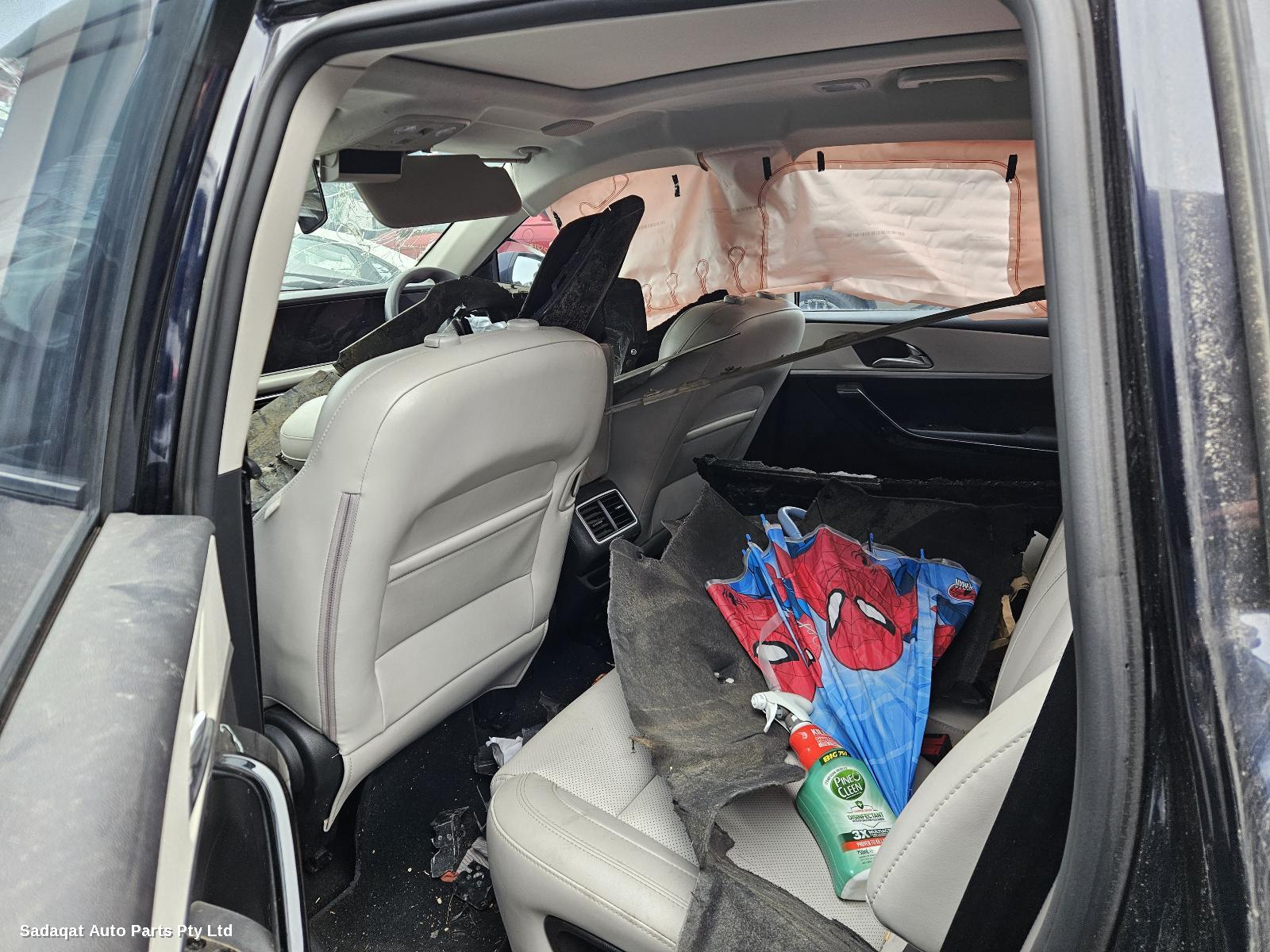 Mahindra Xuv700 Complete Rear Suspen