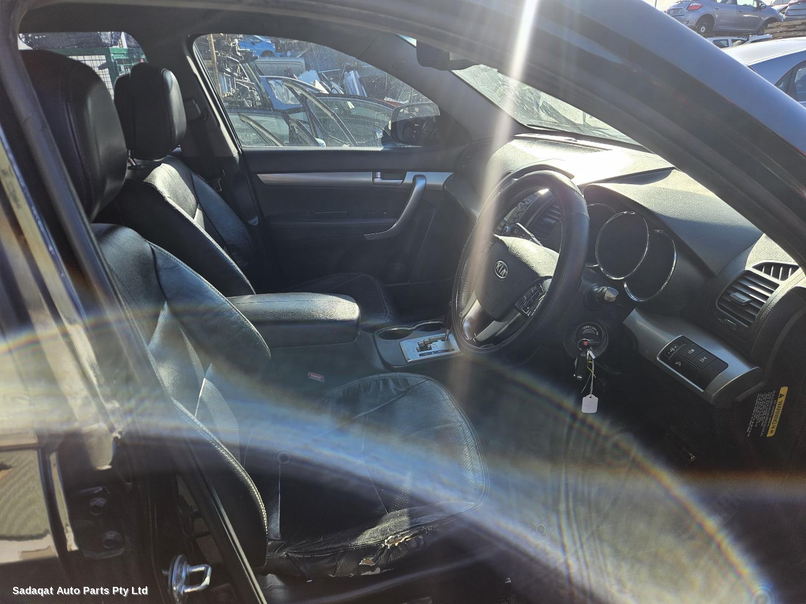 Kia Sorento Right Door Mirror