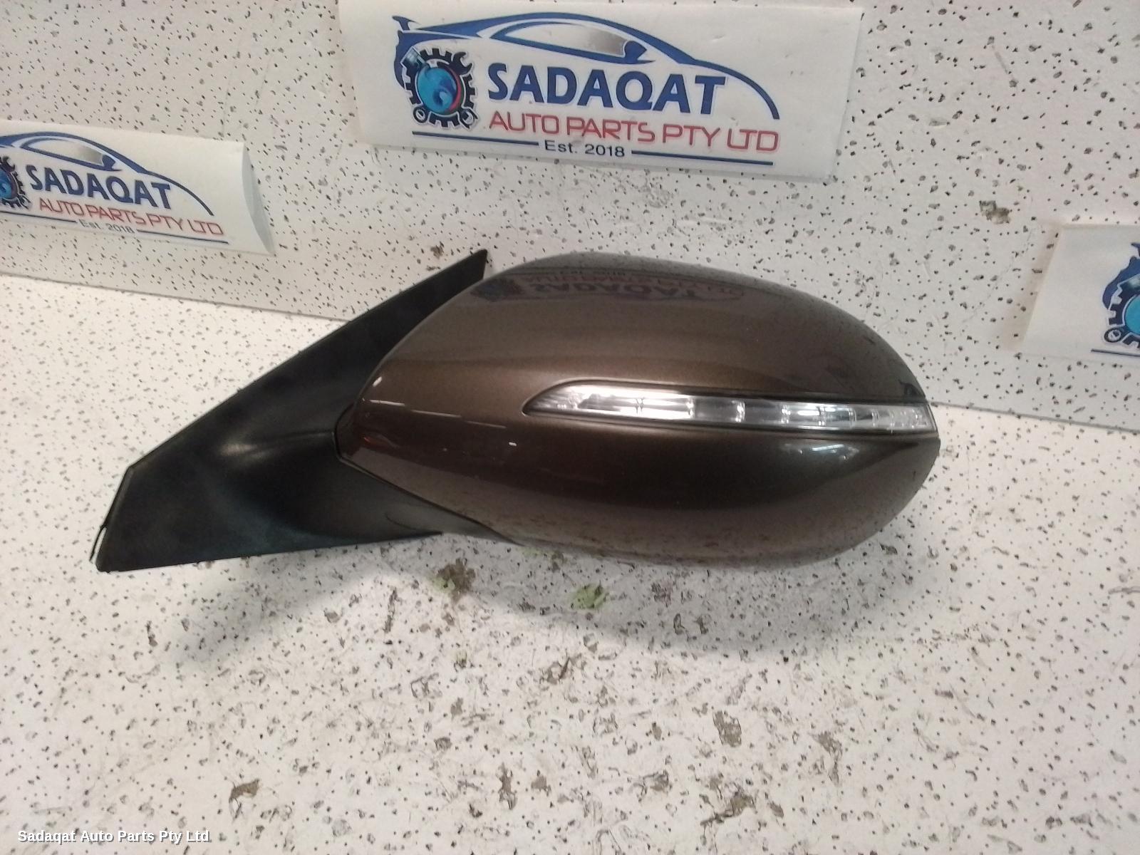 Kia Sportage Left Door Mirror