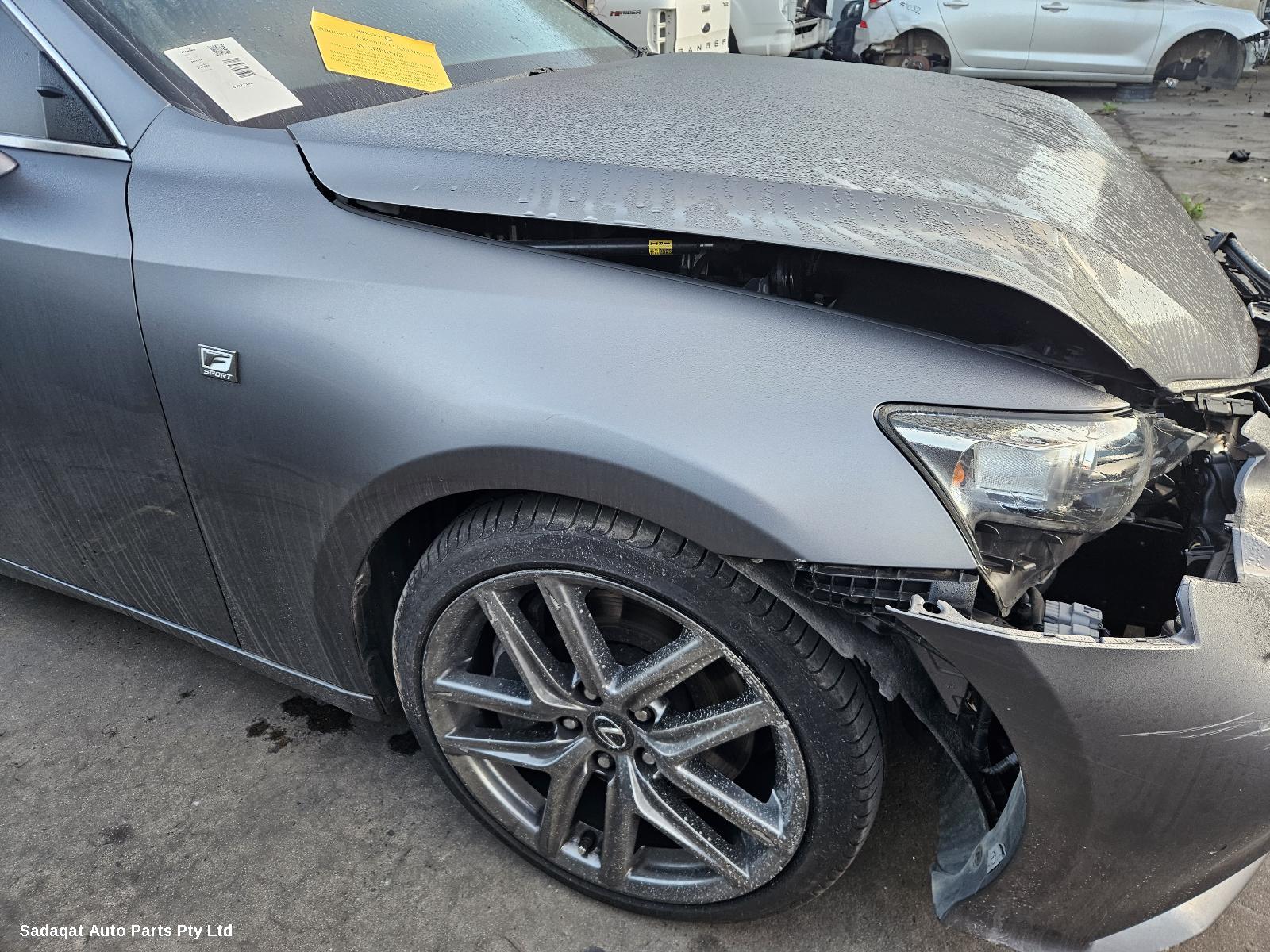 Lexus Is Series Bonnet Hinge/strut