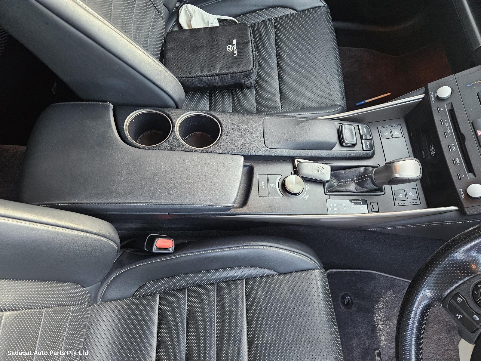 Lexus Is Series Bonnet Hinge/strut