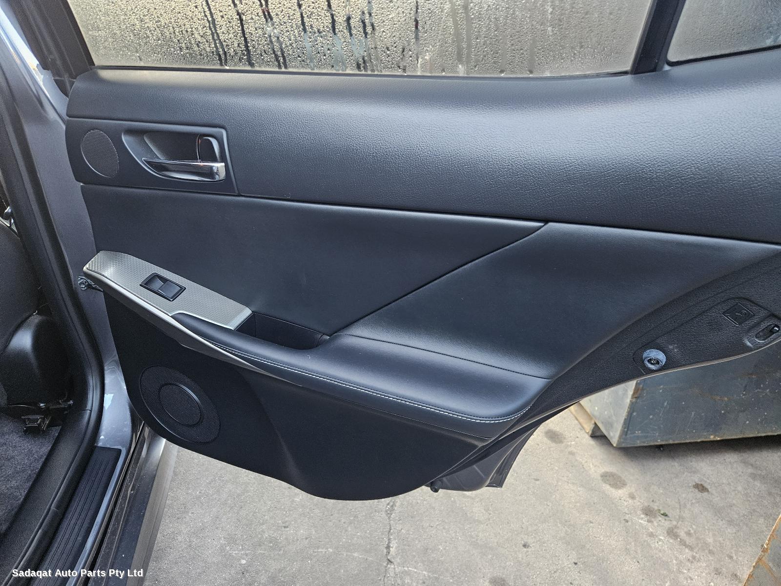 Lexus Is Series Bonnet Hinge/strut