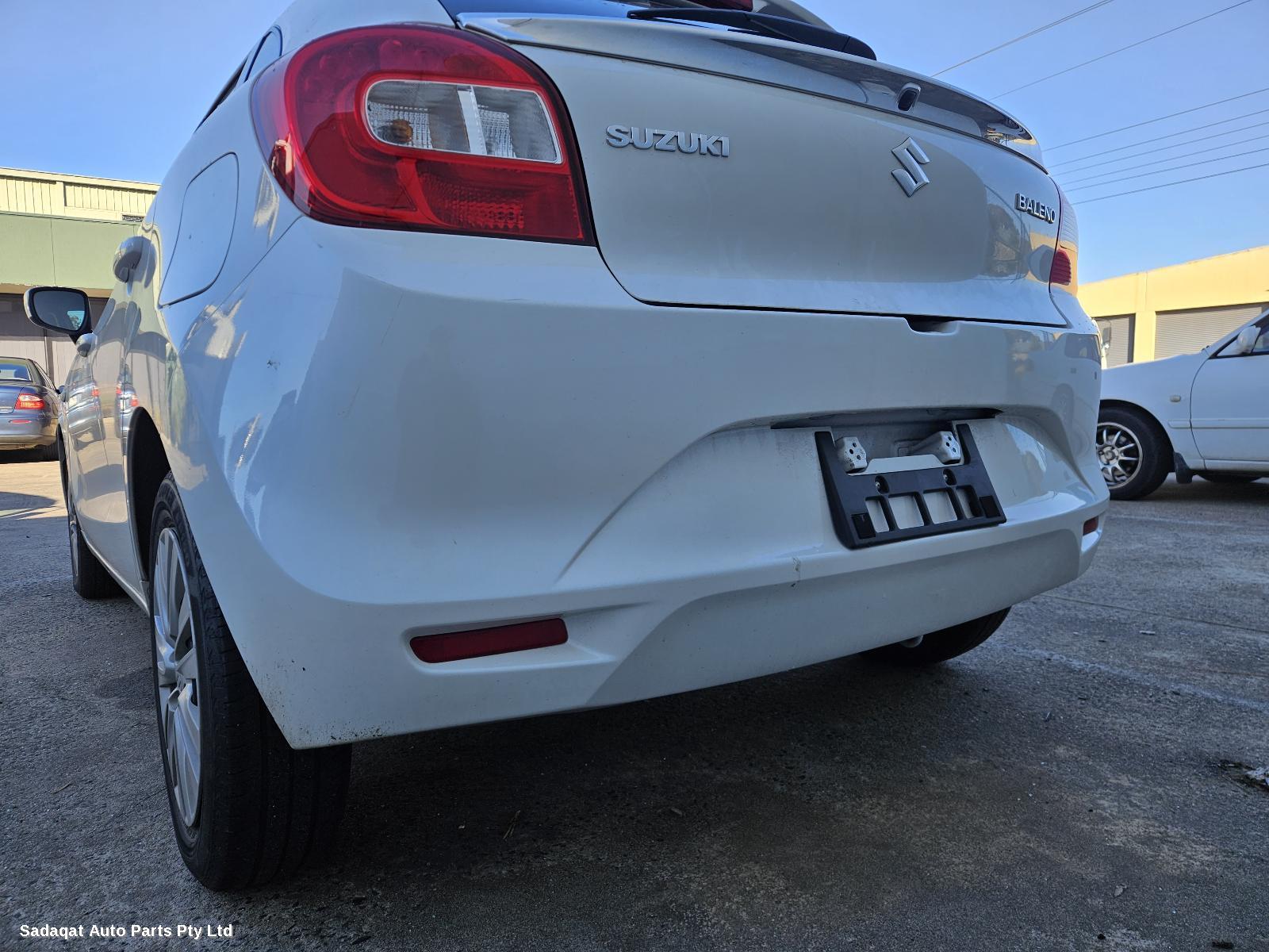 Suzuki Baleno Left Door Mirror