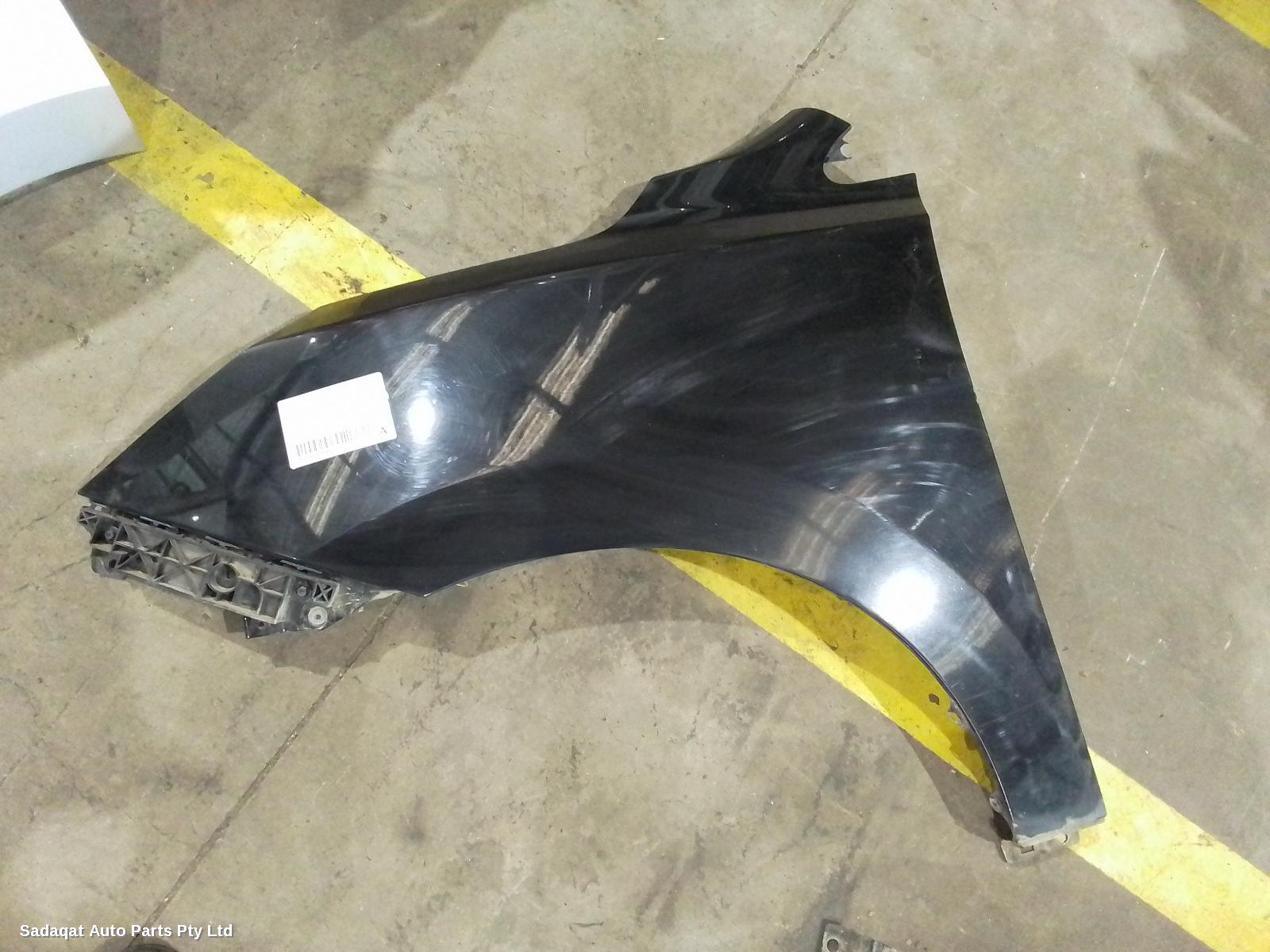 Hyundai Ix35 Left Guard